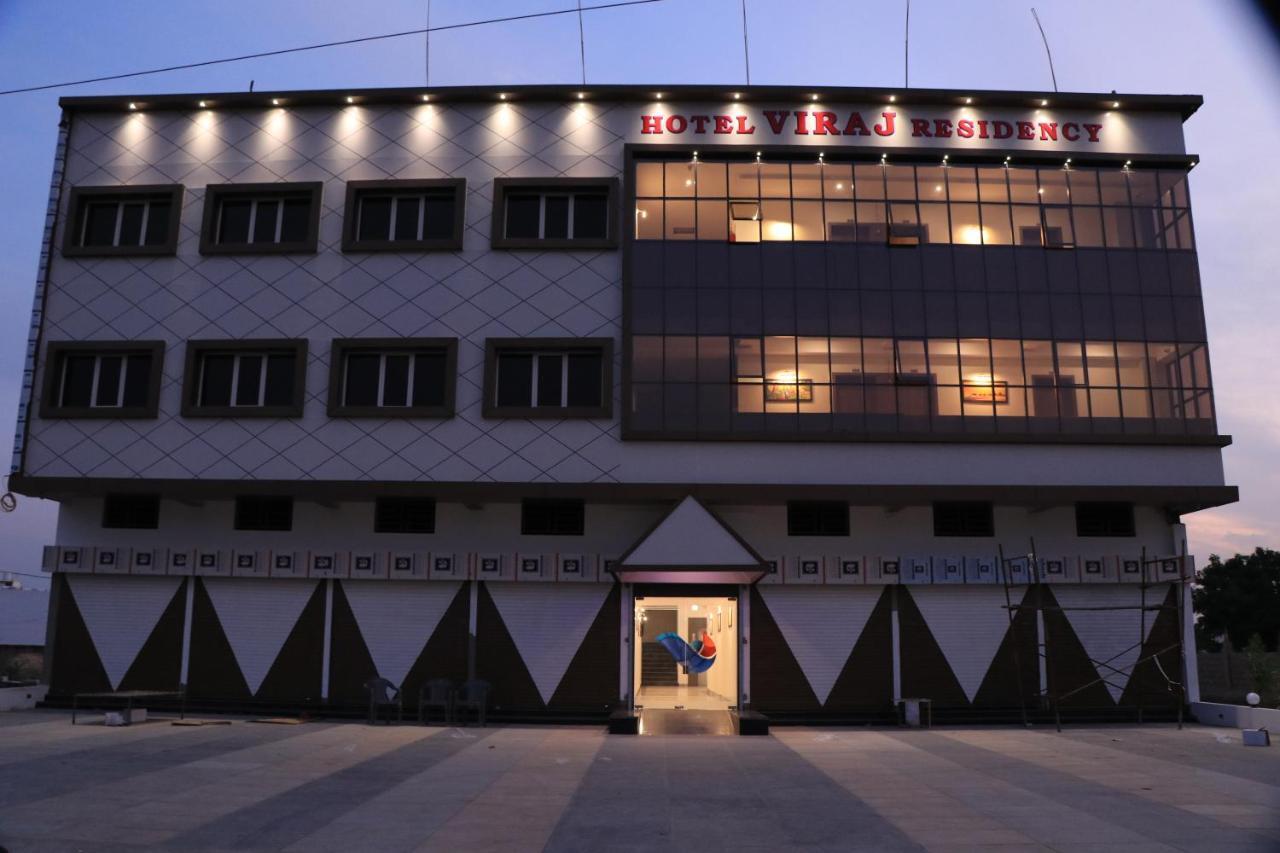 Hotel Viraj Residency Bhuj Bagian luar foto